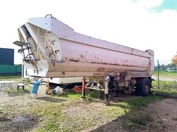 ROBUSTE KAISER S3302V Steel Trailer