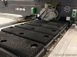 TRUMPF TruPunch 5000-1600