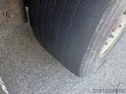 KRONE Joloda Mega Gardine, Lift, Hubdach