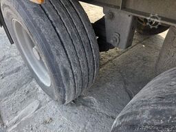 KRAKER 92 cbm Schubboden, Lift,WABCO ABS,sauberer Boden