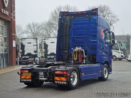 Volvo FH 13.500 Globetrotter 4x2 - I Save - I parkcoo...