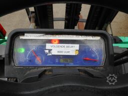 Mitsubishi FD30 Triplex + Zwillingsreifen