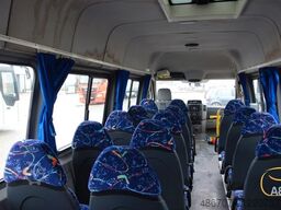 VOLKSWAGEN Crafter 2.5 TDI 23-Sitze