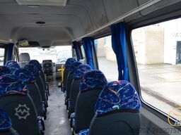 VOLKSWAGEN Crafter 2.5 TDI 23-Sitze