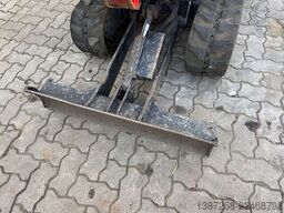 JCB 15C-1 / 2018 BJ / 3 x Löffel