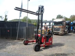 MOFFETT M 4 25.3/ 880 Std. ALLRAD !!