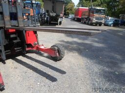 MOFFETT M 4 25.3/ 880 Std. ALLRAD !!
