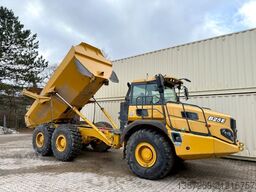 BELL B25E / 2019 BJ / 6.717 H / Heckklappe