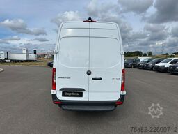 MERCEDES-BENZ Sprinter 317 CDI KA/L2H2/3665/MBUX/NAVI/AUTOMATI