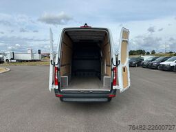 MERCEDES-BENZ Sprinter 317 CDI KA/L2H2/3665/MBUX/NAVI/AUTOMATI