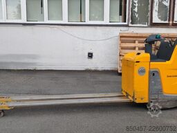 Jungheinrich ERE 225 Lion 2400mm/ 2021y