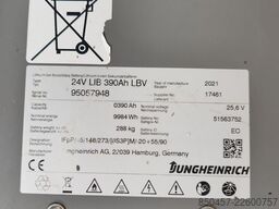 Jungheinrich ERE 225 Lion 2400mm/ 2021y