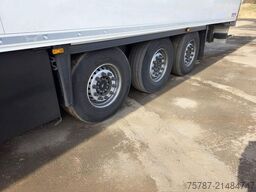 SCHMITZ CARGOBULL Tiefkühler, Doppelstock, Diesel/ Strom