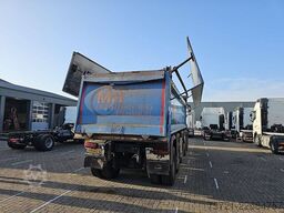 MAN 49.460 TGS 10X8 BB 22M3 TIPPER