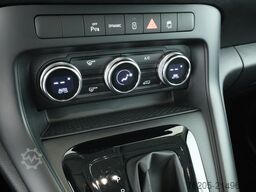 Mercedes-Benz eCitan Tourer PRO Lang AHK AUT DynLicht Kam. LED