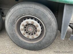 Schmitz SCS 24/L Tautliner / SAF Axles / Discbrakes / N...