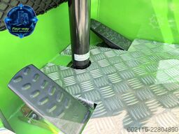 Combilift C4500 GAS TRIPLEX 5952 WIDE POSITIONER