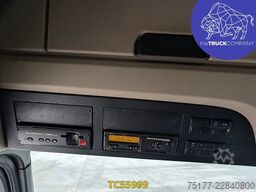Mercedes-Benz Actros 1842