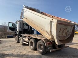 MERCEDES-BENZ Arocs 3242 8x4 4 Achs Muldenkipper Carnehldeutsc