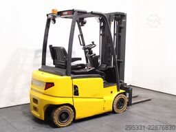 Hyundai 16 B-9