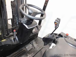 Hyundai 16 B-9