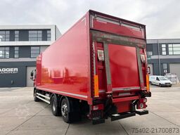 DAF CF 340 / Closed Box / 6x2/4 / Dhollandia