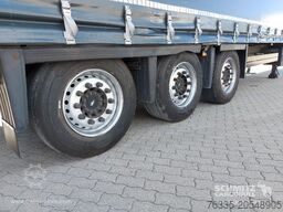 Schmitz Cargobull Curtainsider Mega