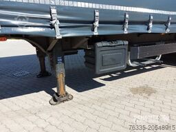 Schmitz Cargobull Curtainsider Mega