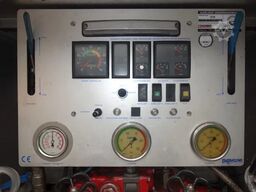 Mercedes-Benz 1325 godiva pump bomberos