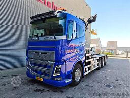 Volvo FH 16 750 8x2 Marchesi M21000+ HTS NCH System