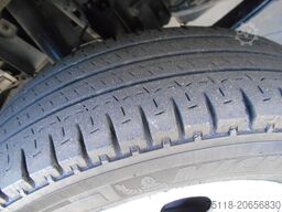 Isuzu NPR 35 - FURGONE ALLUMINIO