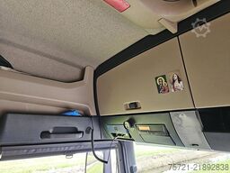 M.A.N. 18.460 TGX XLX MANUAL