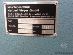 Meyer APV 2525