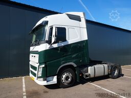 Volvo FH 420 tractor unit