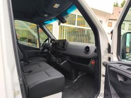 MERCEDES-BENZ Sprinter III Kasten RWD 316 CDI RWD