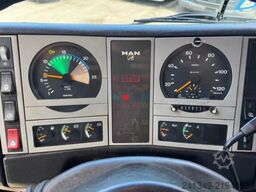 MAN F2000 19.464 4x4 Hiab 166-4