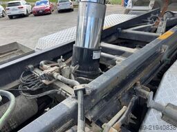 VOLVO FMX-460 8x4 2S Kipper