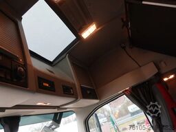Volvo FH 420 Holland Truck