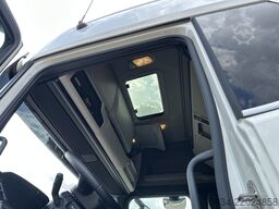 SCANIA 590S FULL PNEUMATIC