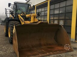 Komatsu WA475-10E0