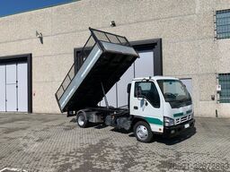 Isuzu NPR 35