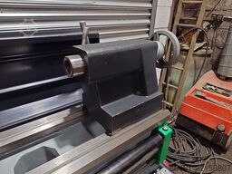 Huvema Lathe 560 x 2000