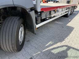 Mercedes-Benz Actros MP4 2532 6X2 Maschinentransporter