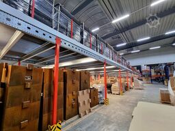 2 Storage Platforms 60 x 10 m & 38,6 x 10 m