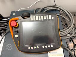 KUKA KR6 R7000