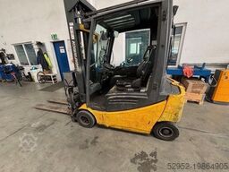 Jungheinrich EFG 320 Teleskopgabel