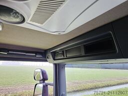 SCANIA P280 6X2*4 TAILLIFT