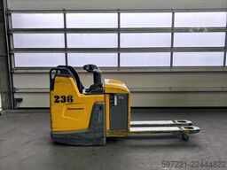 Jungheinrich ERE 225 Li-lon