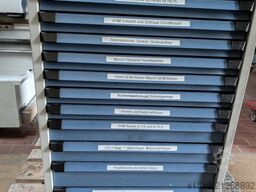 UNBEKANNT 12 Schubladen