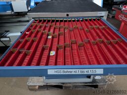 UNBEKANNT 12 Schubladen